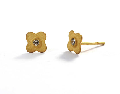 Diamond Earrings studs. Genuine handmade pave diamond Earrings studs.