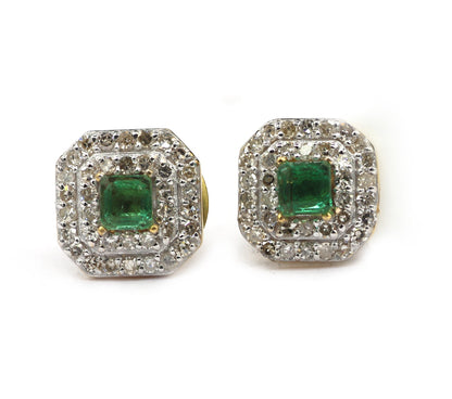 14k Solid Gold Diamond Stud Earring.14k Solid Gold Diamond Earring..