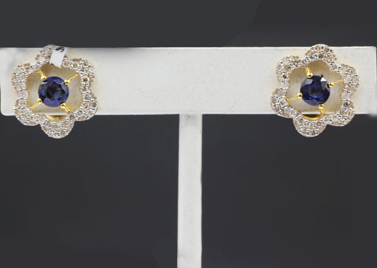 14k Solid Gold Diamond Stud Earring.14k Solid Gold Diamond Earring..