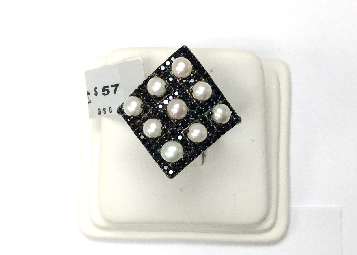 Black Spinel Ring With Pearl .925 Oxidized Sterling Silver Black Spinal Ring, Genuine handmade pave Black Spinal Ring Size Approx(25x27 mm)