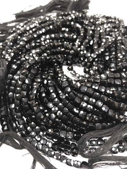 Spinel, Black Spinel beads faceted square, faceted cube