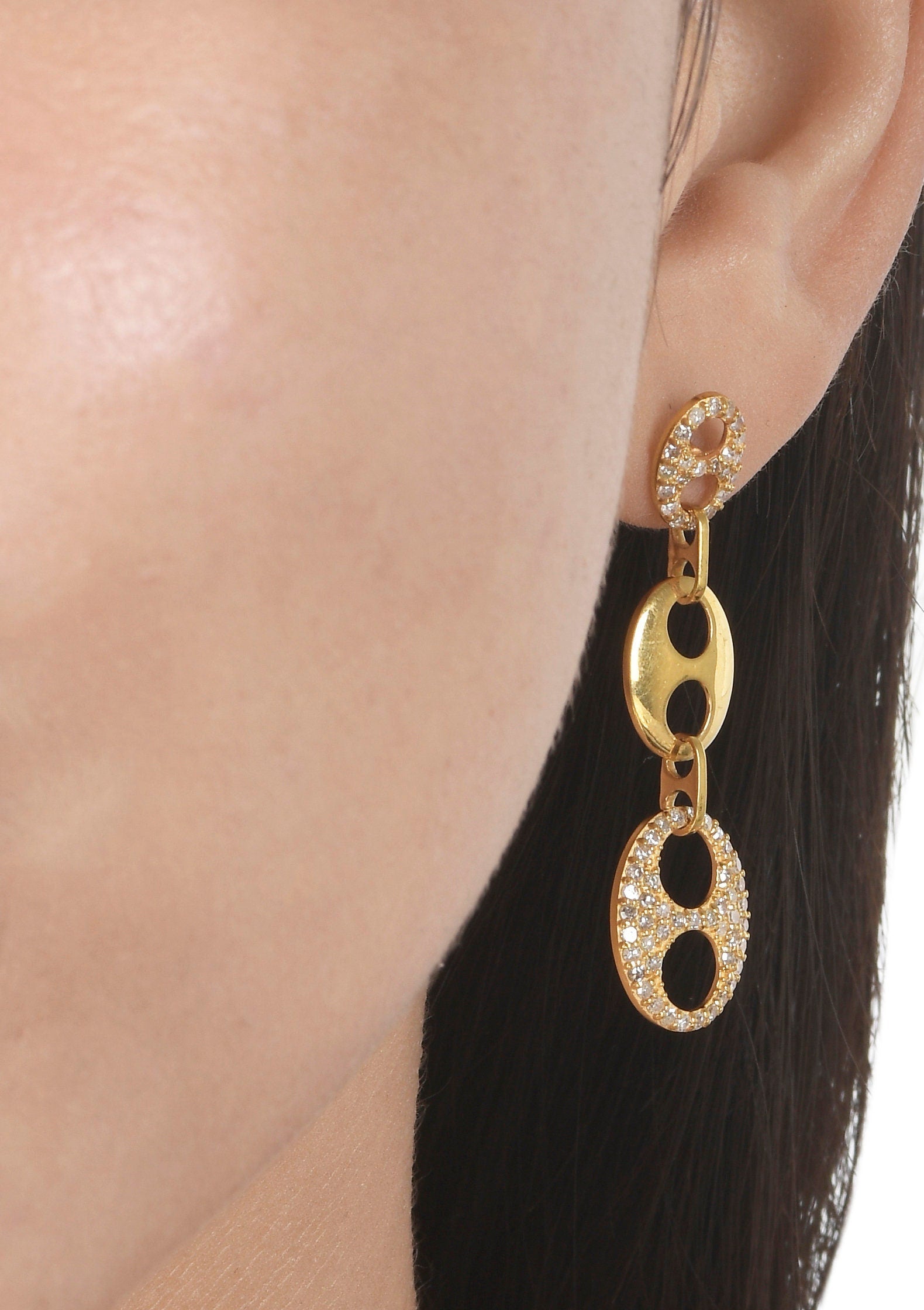 Round 14k Solid Gold Diamond Studs Earring. Genuine handmade pave diamond Studs Earring . 14k Solid Gold Diamond Studs Earring..