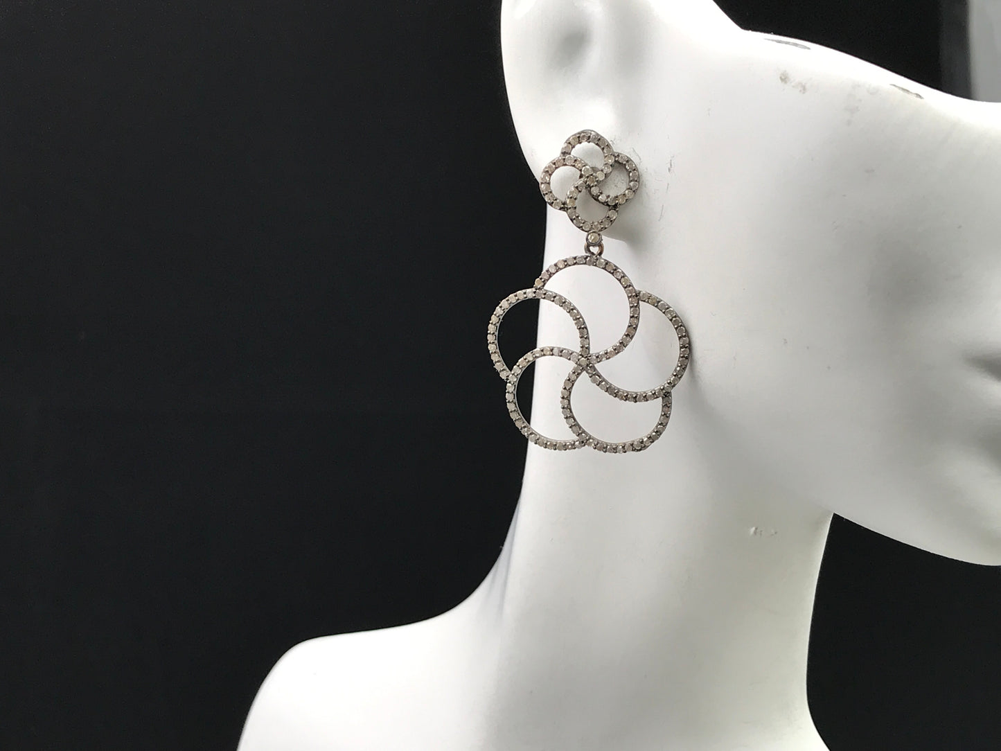 Diamond Art Deco Diamond Earring