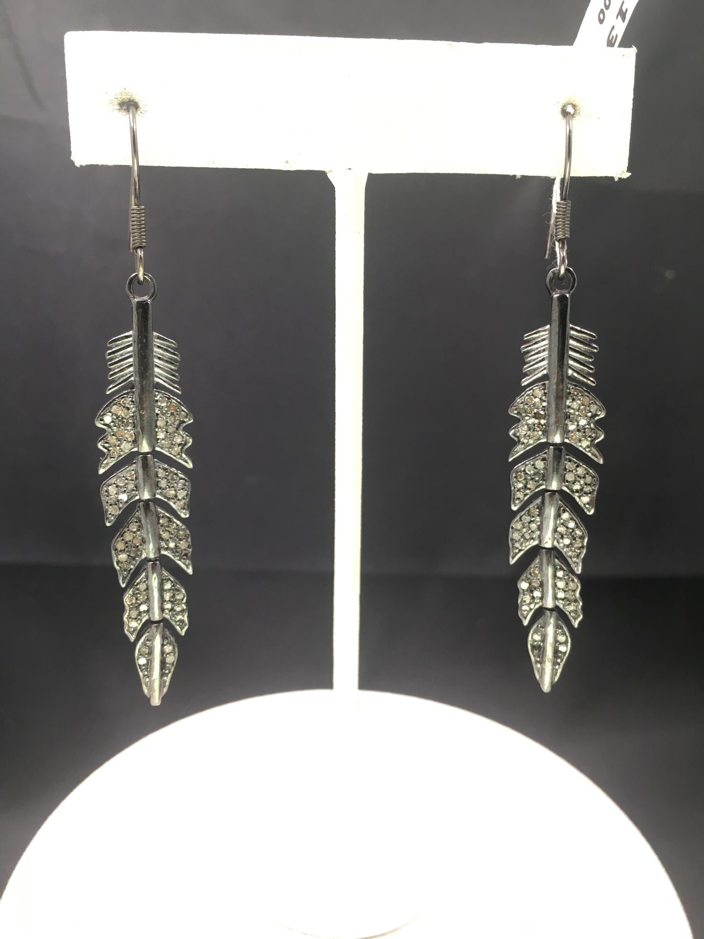 PENDANTS & CHARMS