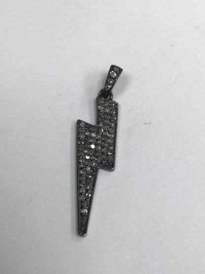 PENDANTS & CHARMS