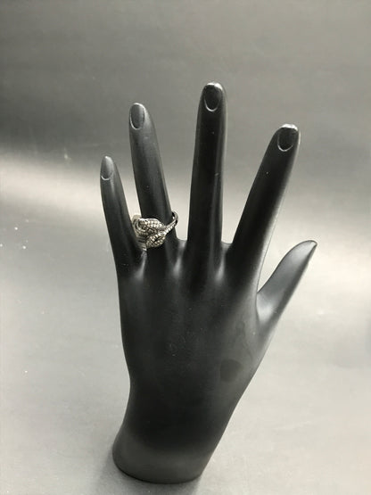 Leaf Shape Diamond Ring