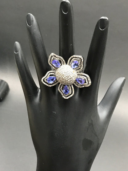Flower Pave Diamond Ring