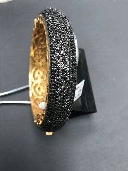 Black Spinel Bangle
