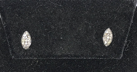 Oval Shape Diamond Earring Stud