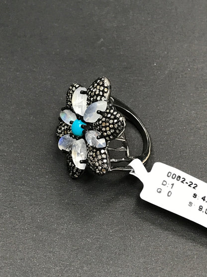Star Pave Diamond Ring