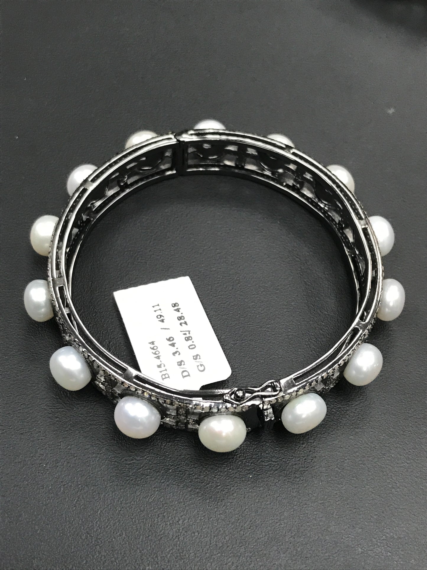 BANGLES