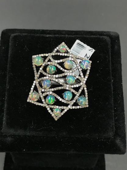 Star Pave Diamond Ring