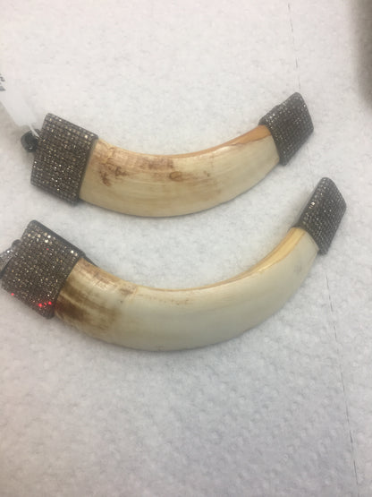 Horn Diamond Pendants