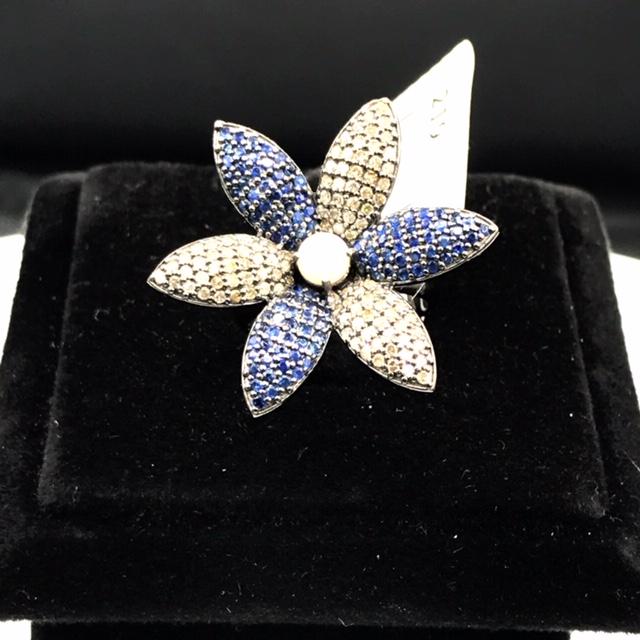 Flower Pave Diamond Ring
